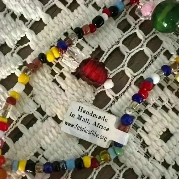 Handmade Beaded Necklace approximately 18” long. Never worn - Picture 3 of 5